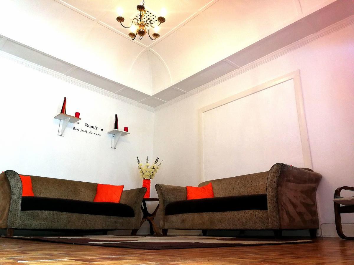 Four Sea Point 3* Cape Town